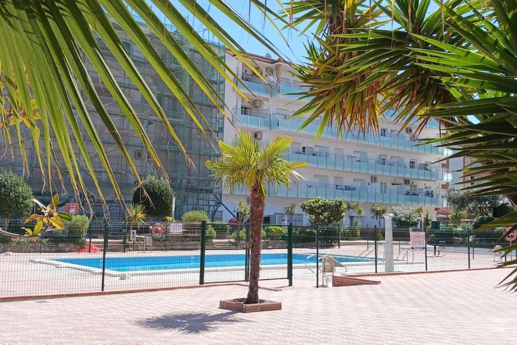 Alegre Apto Con Piscina, A 300M De La Playa. ブラナス エクステリア 写真
